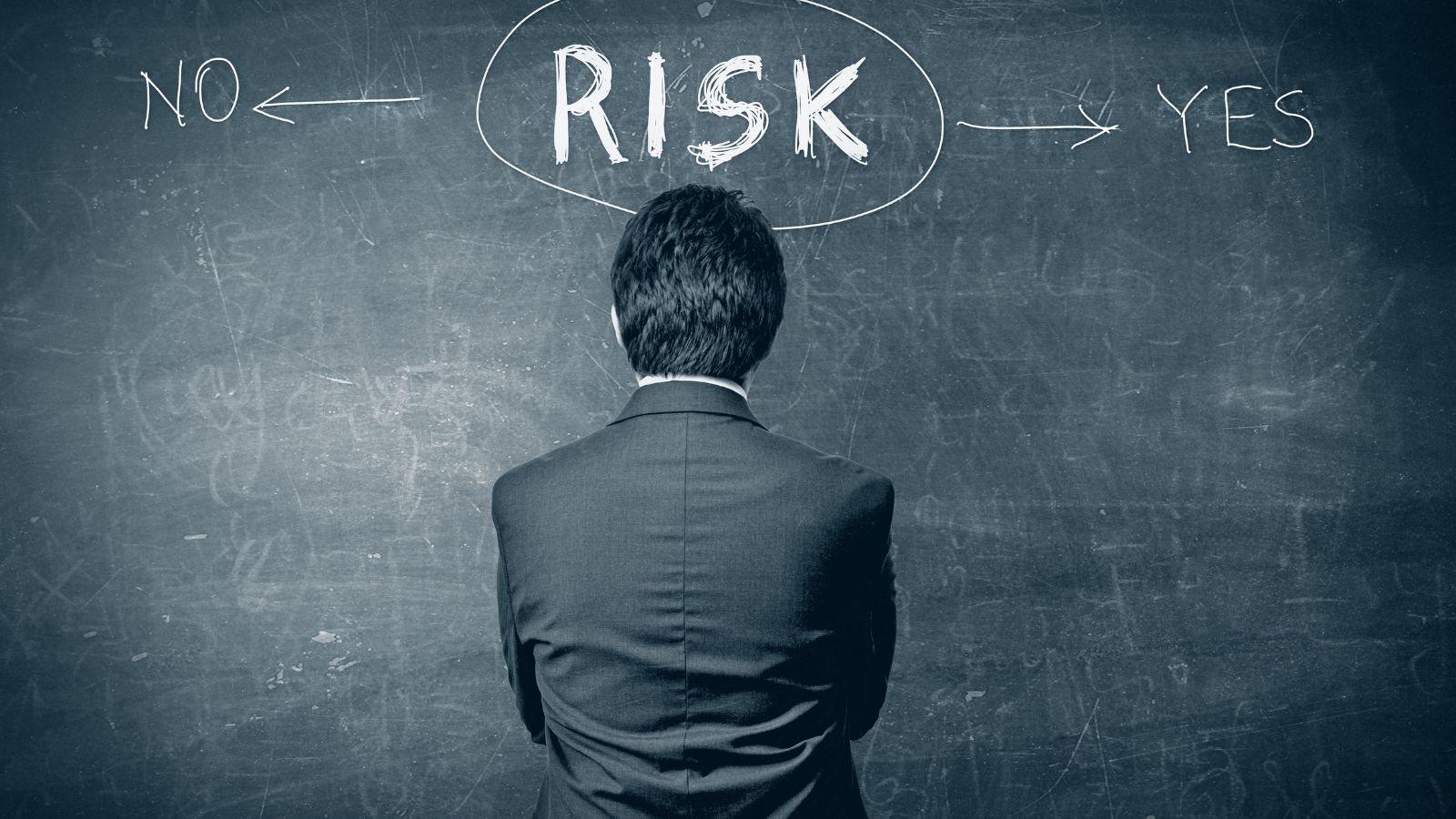 People Think Risk 18 Habits of the World’s Most Accomplished Individuals - SOCIETEMAG.com